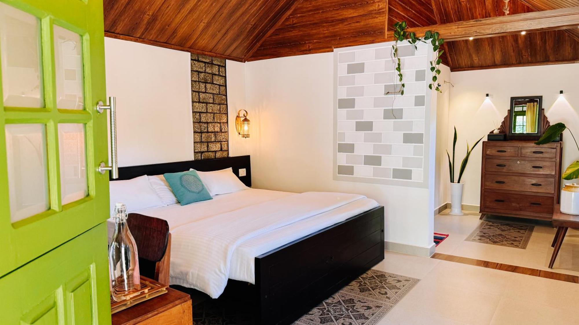 Calm Shack - 2 Bedroom-Boutique Farm Stay มุนนาร์ ภายนอก รูปภาพ