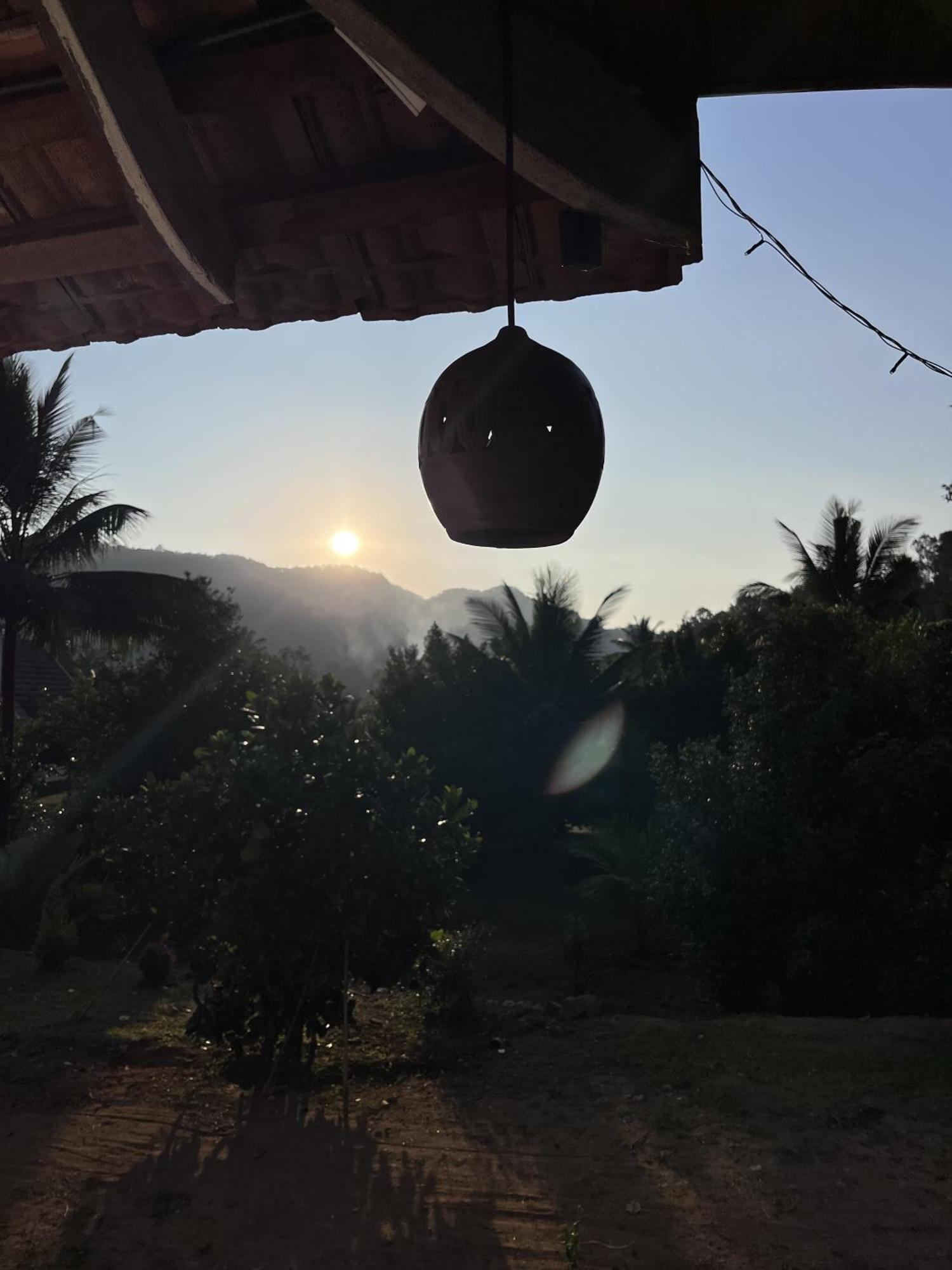 Calm Shack - 2 Bedroom-Boutique Farm Stay มุนนาร์ ภายนอก รูปภาพ